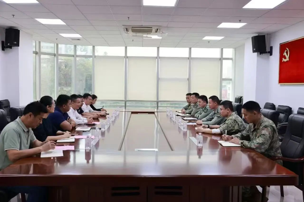 校领导走访共建部队，共叙军校...